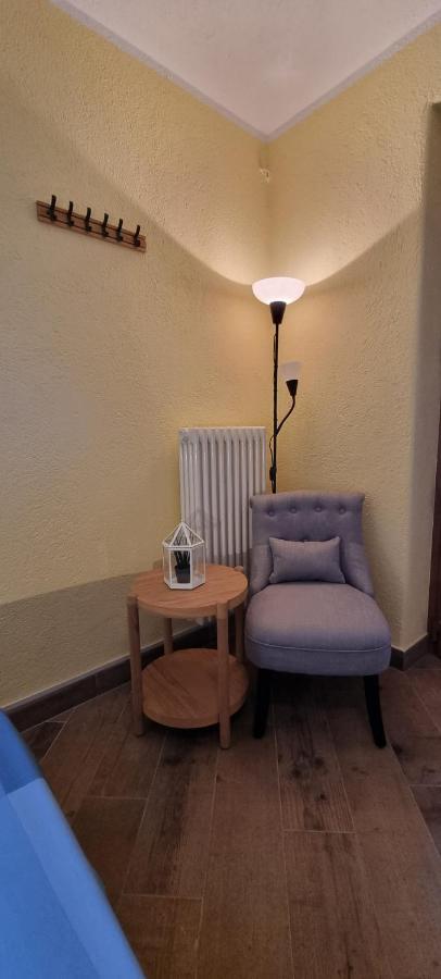 サン・ニコラ Lo Noyer Et Les Roses Bed & Breakfast エクステリア 写真